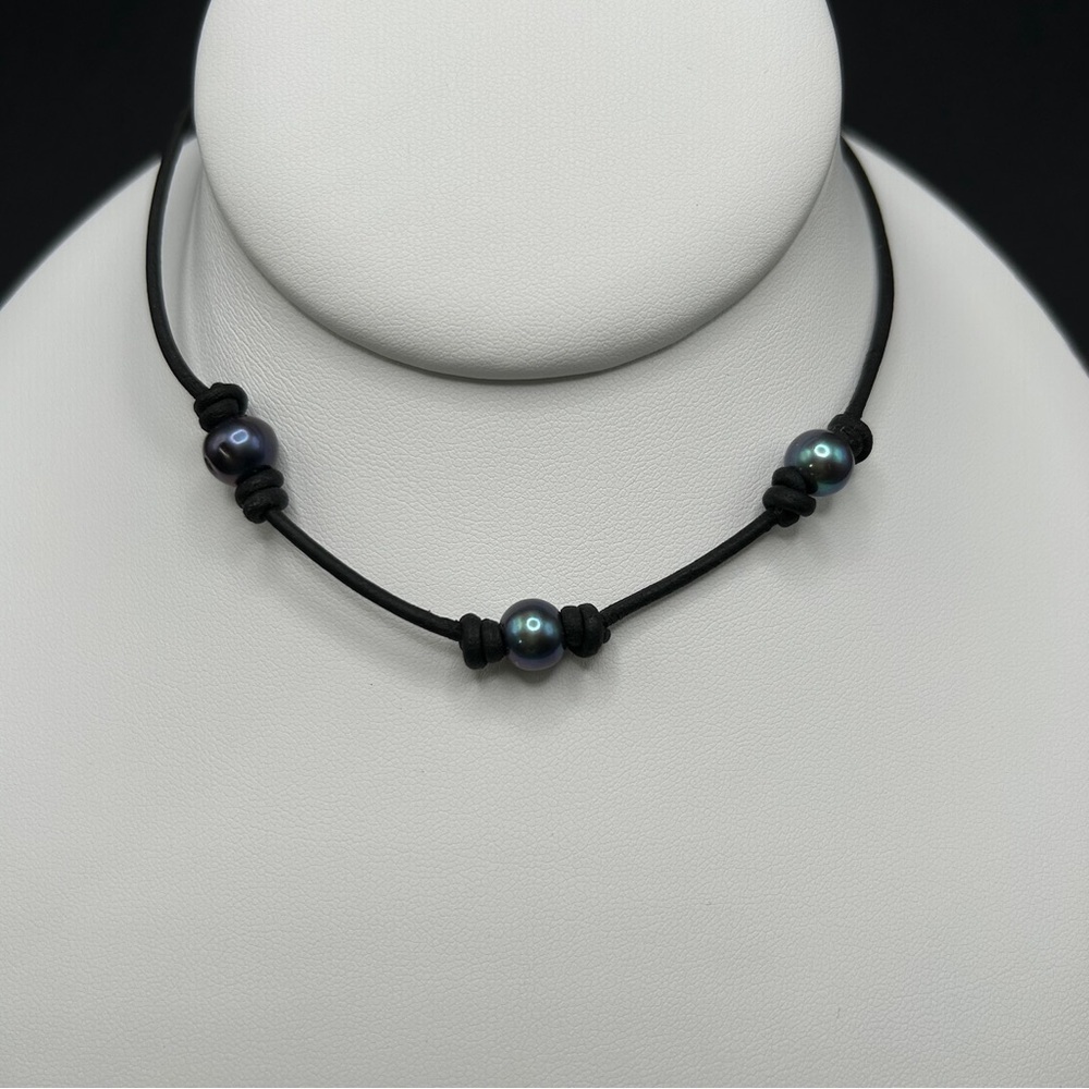 NEW Freshwater Peacock Pearl Choker Necklace. Handmade - Picture 2 of 6